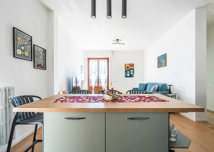 Apartment Panoramic Penthouse With Parking Space 2bdr By Hotea Florenz