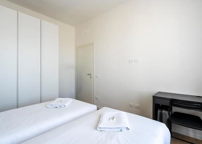 Panoramic Penthouse With Parking Space 2bdr By Hotea * Florenz