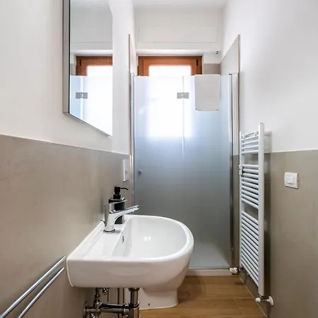 New 2bdr - Panoramic Penthouse With Parking Space Apartment