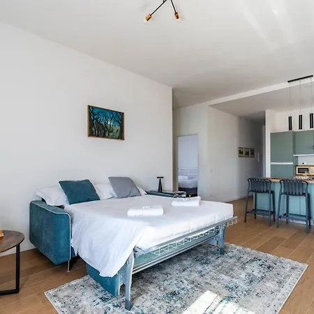 Apartment New 2bdr - Panoramic Penthouse With Parking Space
