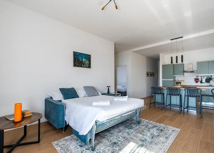 Panoramic Penthouse With Parking Space 2bdr By Hotea * فلورنس