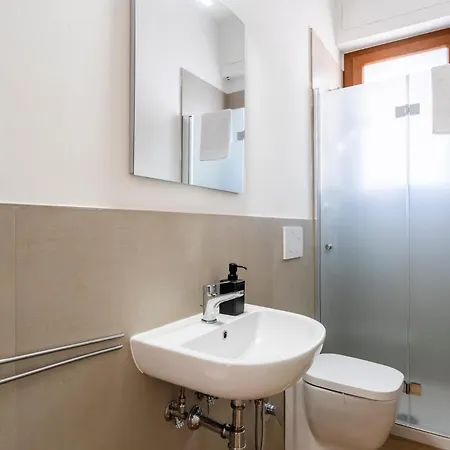 Panoramic Penthouse With Parking Space 2bdr By Hôtea Appartement