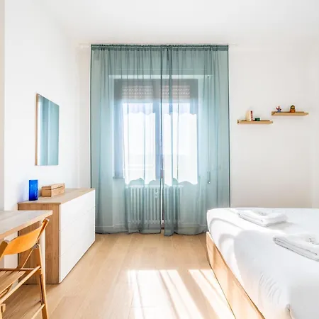 Panoramic Penthouse With Parking Space 2bdr By Hôtea